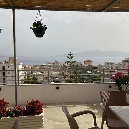 Floban & Mirdar Koshi Apartment *