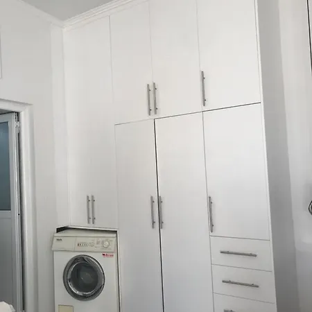 Apartmán Floban & Mirdar Koshi *