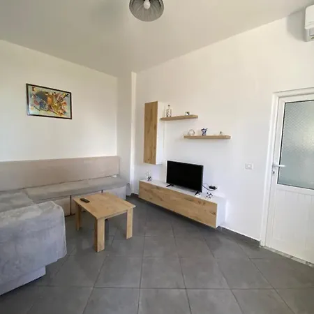 Floban & Mirdar Koshi Apartmán