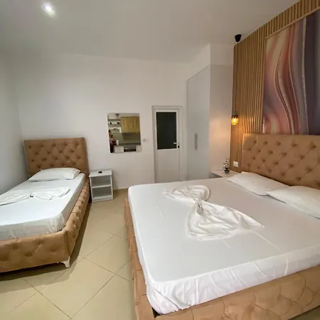 Floban & Mirdar Koshi Apartmán Sarandë