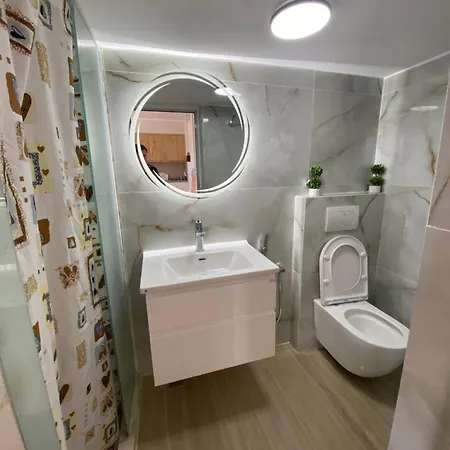 Apartment Floban & Mirdar Koshi