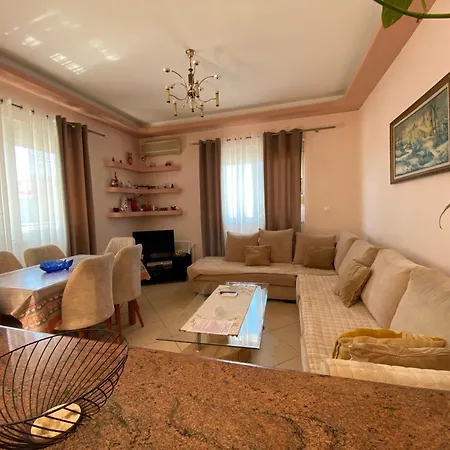 Floban & Mirdar Koshi Apartment