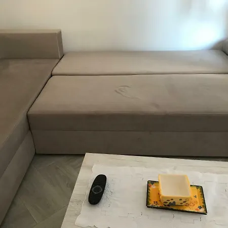 Floban & Mirdar Koshi Apartmán Sarandë