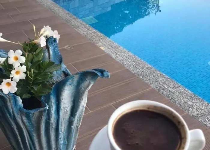 Floban & Mirdar Koshi Apartment Sarandë