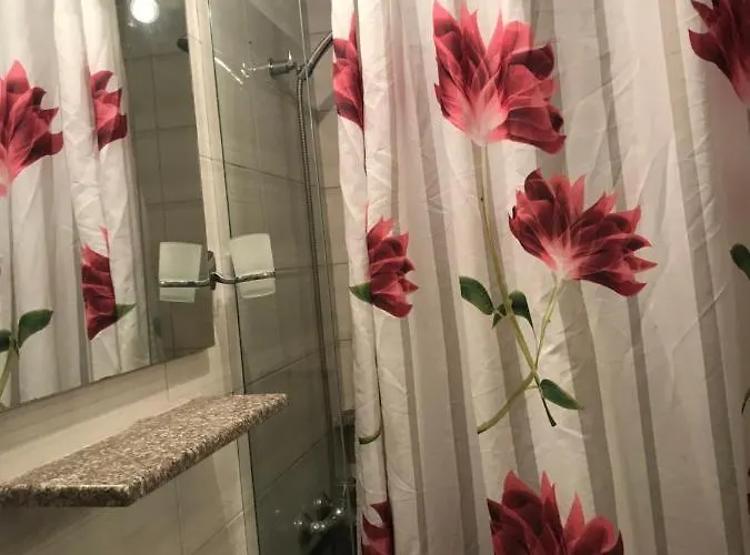 Floban & Mirdar Koshi Apartment Sarandë