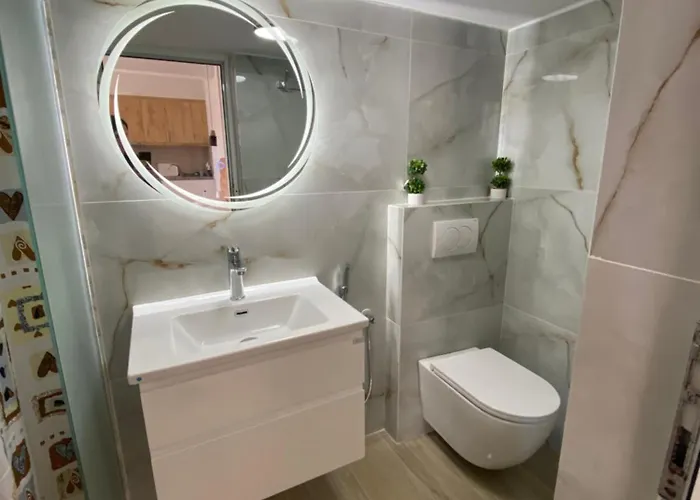 Floban & Mirdar Koshi Apartment
