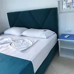 Apartman Floban & Mirdar Koshi *