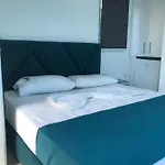 Apartman Floban & Mirdar Koshi
