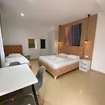 Floban & Mirdar Koshi Apartman Saranda