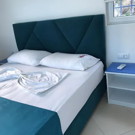 Apartment Floban & Mirdar Koshi *