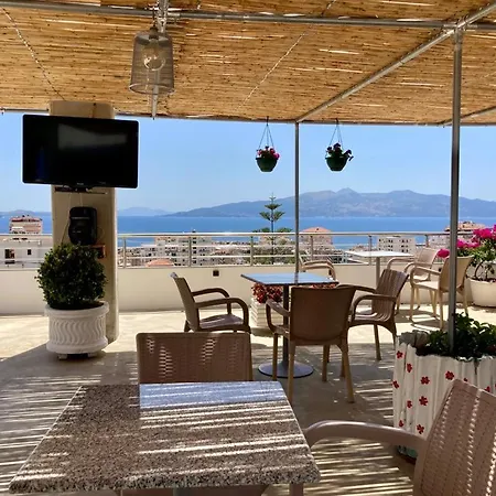 Floban & Mirdar Koshi Apartamento Sarandë