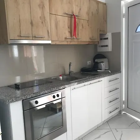 Floban & Mirdar Koshi Apartamento