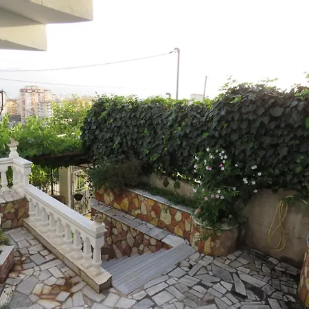 Apartment Floban & Mirdar Koshi