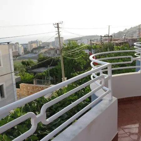 Floban & Mirdar Koshi Apartamento