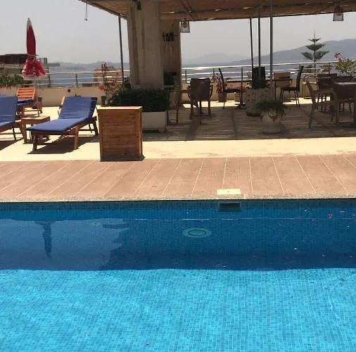 Apartament Floban & Mirdar Koshi